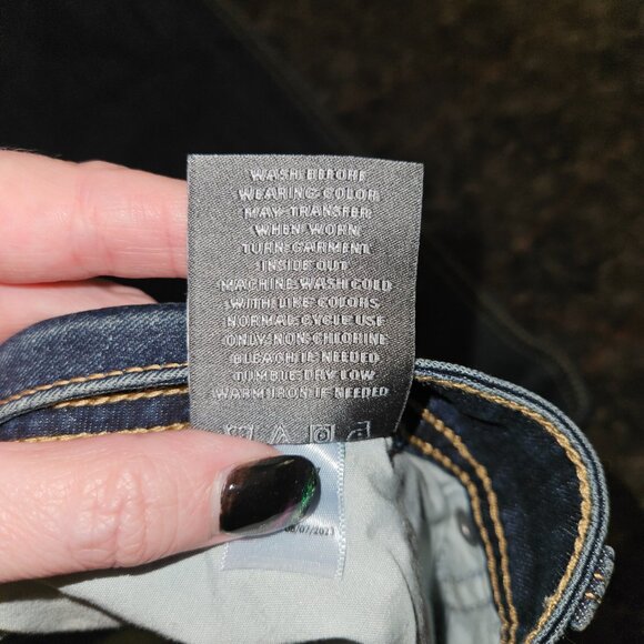 NWT Torrid Luxe Slim Boot Super Stretch Boot Cut Jeans (24W tall) - Picture 6 of 7